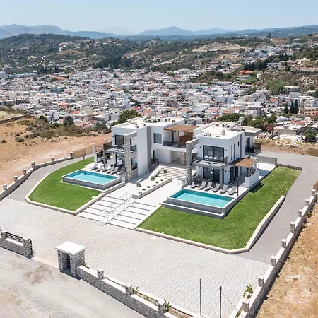 Blue Sunrise 2 Vilă