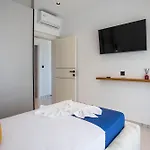 Villa Blue Sunrise 2 *