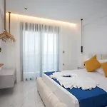 Villa Blue Sunrise 2 *
