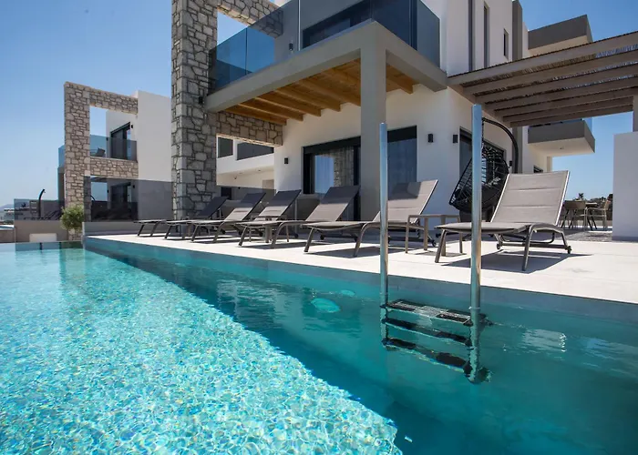 Villa Blue Sunrise 2 *